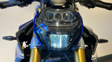 BMW F900 R